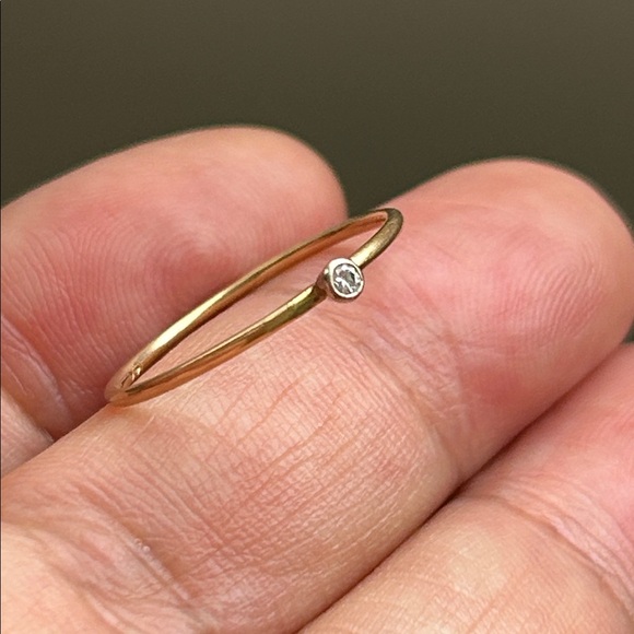 🖤14K yellow gold & 0.03 ct diamond ring